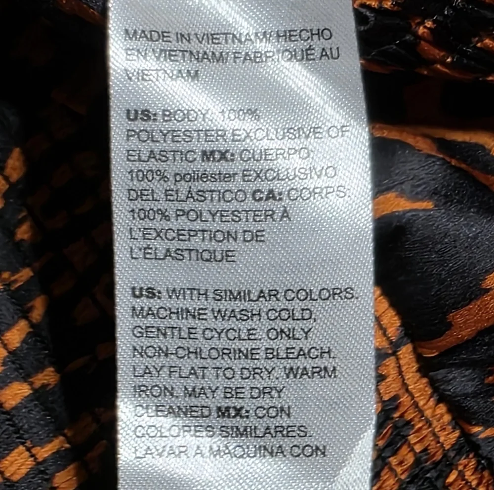 CHICO'S SATIN IKAT 2 PIECE SKIRT SET SZ 2(US12)